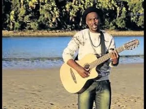 Nathi – Imibuzo