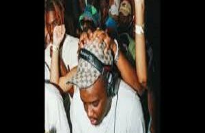 Sfarzo Rtee – Bodulo ft Jinger Stone